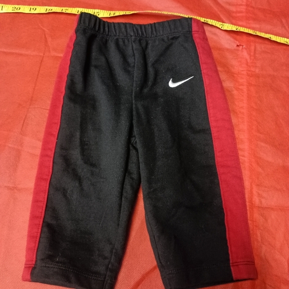 Nike Black and Red Sweatpants with Elastic Waistband - Picture 1 of 11